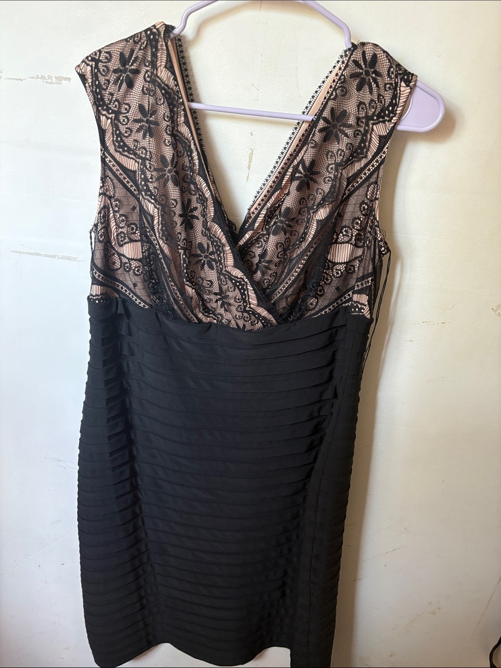 Signature Black and Blush Lace-Accent V-Neck Sheath Dress